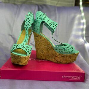 Mona - Mint Green - Wedge - Size 11